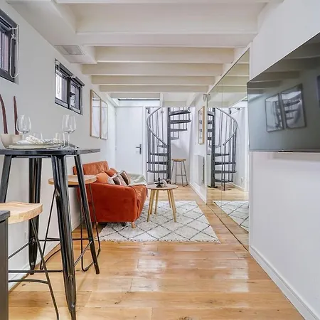 Apartment Superbe Loft Lumineux Alesia- Ii